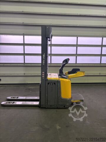 Pallet Stackers Jungheinrich ERC 216z Li-lon RES//LS//BIS//24.07.2026