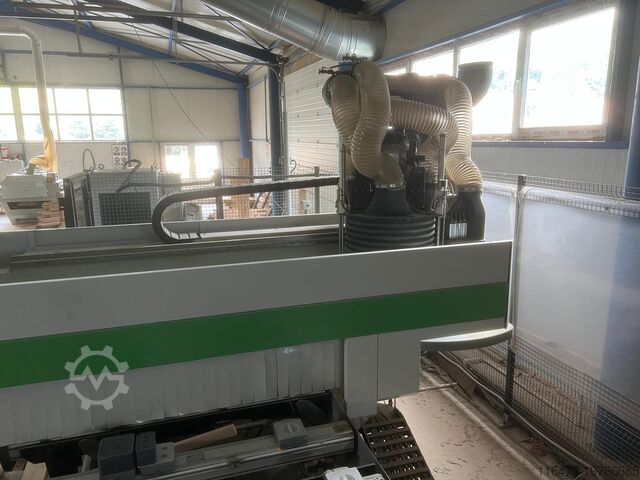 Numerisch gesteuertes Bearbeitungszentrum BIESSE Rover A 1643