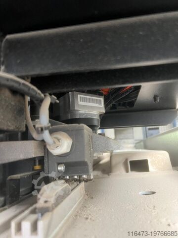 Numerisch gesteuertes Bearbeitungszentrum BIESSE Rover A 1643