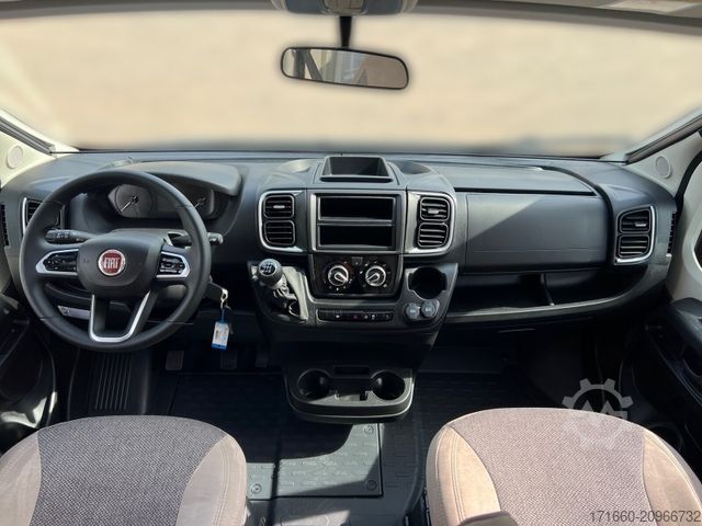 Semi-integrated camper CARADO pro+ T 457 *Hubbett*SAT*TV*