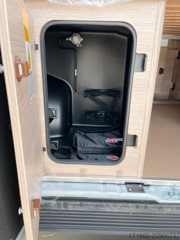 Campervan BÜRSTNER Campeo C 640