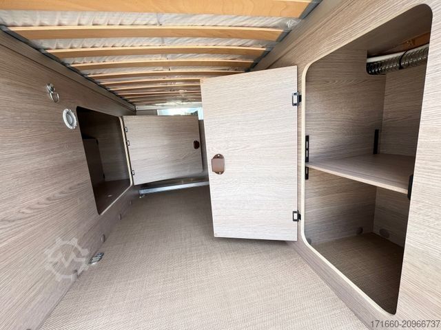 Campervan BÜRSTNER Campeo C 640