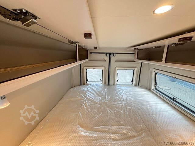 Campervan BÜRSTNER Campeo C 640