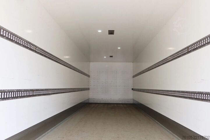 Standard tractor MAN TGM 15.290 Trekker + Heiwo city trailer geisole...