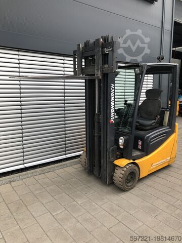 Elektrisch – 3 Räder Jungheinrich EFG 218K