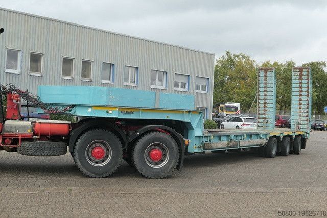 Low loader semitrailer Mol MOL, 3-Achser,hydr. Rampen,Gelenkt,Verbreiterbar