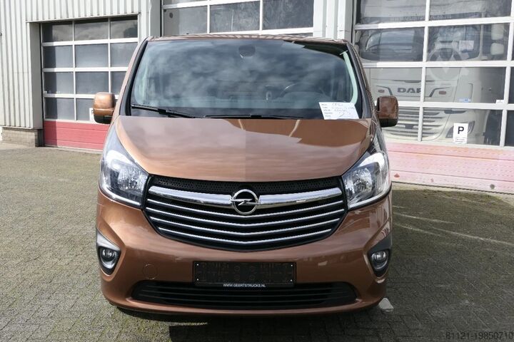 Box van Opel Vivaro-B CDTI | 97053Km | 2019 | Tires 90% | Na...