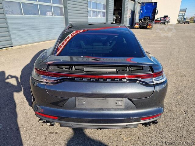 Weitere Nutzfahrzeuge Porsche Panamera
