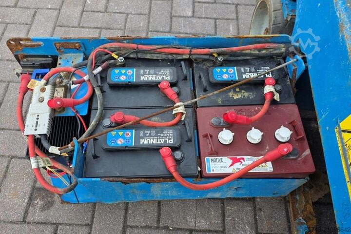 Scherenhebebühne Genie GS1932 Electric, Working Height 7.8 m, 227kg Capac