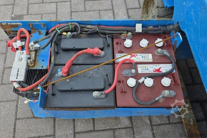 Scherenhebebühne Genie GS1932 Electric, Working Height 7.8 m, 227kg Capac