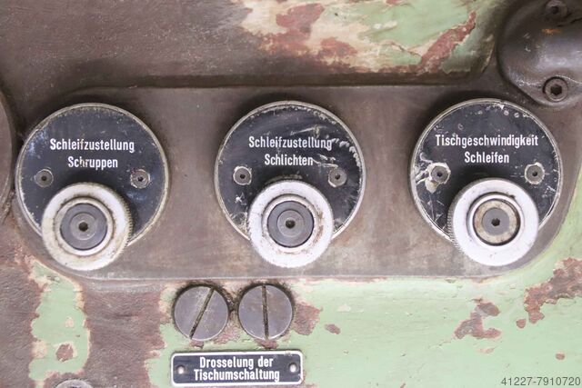 Werkzeugschleifmaschine Verstelleinrichtung unbekannt 580/400/H500 mm