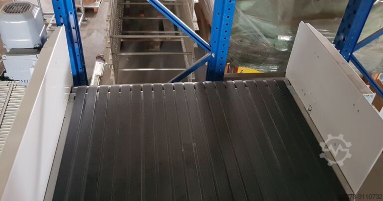 Motion06 angled-belt conveyor 30° 1615-1150-1050 Motion06 