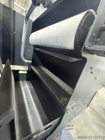 Universal-Bearbeitungszentrum DMG MORI 70 Evolution Linear