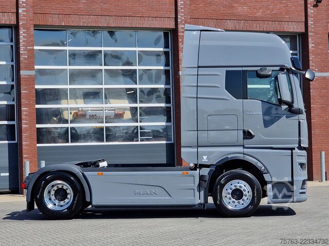 Standard-SZM MAN TGX 18.520 GX - D30 - Retarder - Full air - Nig...