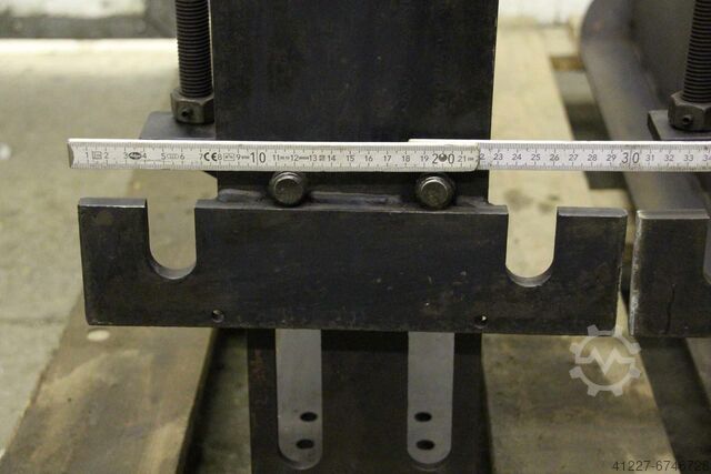 Console for press brake, 2 pieces unbekannt Promecam 1070/300/H760 mm