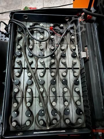 Gabelstapler Toyota 8FBET15 / Triplex: 4.30m / nur 1.187h! / SS