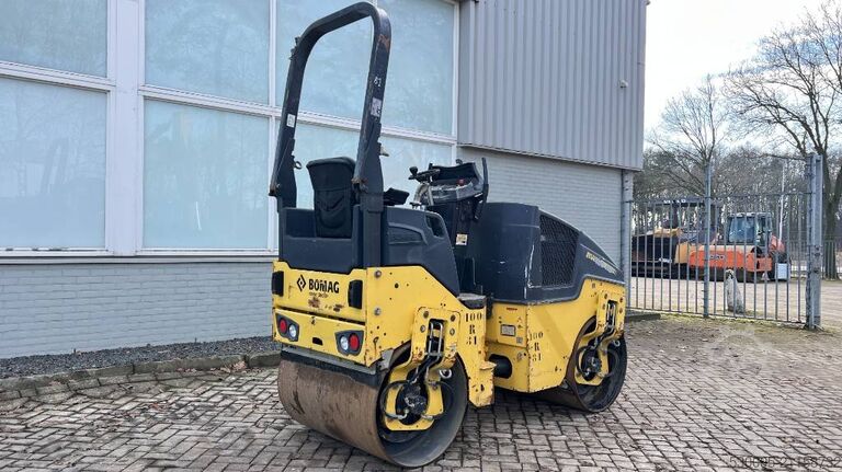 Tandemwalze Bomag BW 100 AD-5       2016