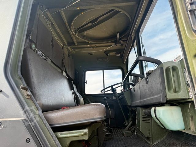 Flatbed truck with tarp MAN 5 to KAT MIL 4x4 SHOWTRUCK