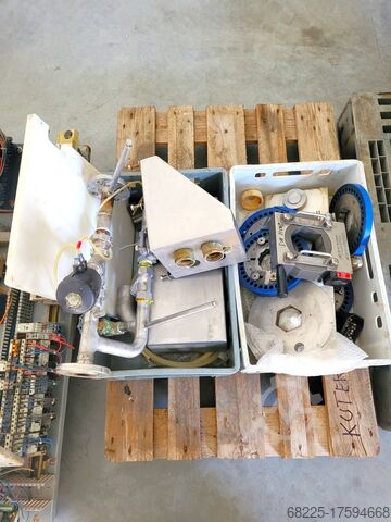Vacuum bowl cutter with cooking CFS, GEA, Kramer + Grebe CMV 325V