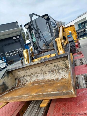 Compact Loaders Gehl RT 175