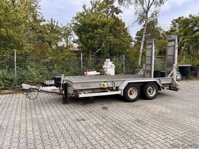 Low loader trailer  tt  Tandemtieflader
