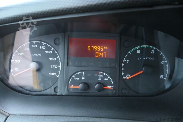 Transporter mit Koffer iveco Daily 35 S11 C30C AUTOMATIK KAMERA Regale LUFT DURCHGANG EURO-5 CoC