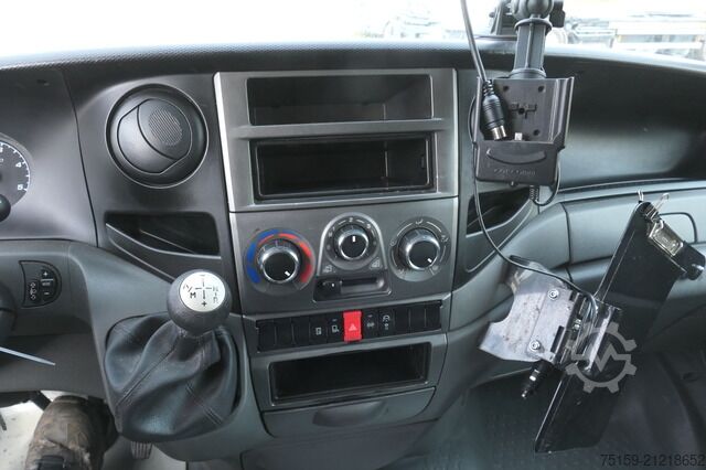Transporter mit Koffer iveco Daily 35 S11 C30C AUTOMATIK KAMERA Regale LUFT DURCHGANG EURO-5 CoC