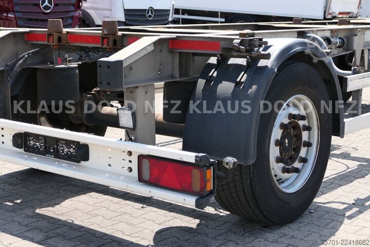 Anhänger-Wechselfahrgestell SCHMITZ CARGOBULL AWF 18 BDF Wechselfahrgestell