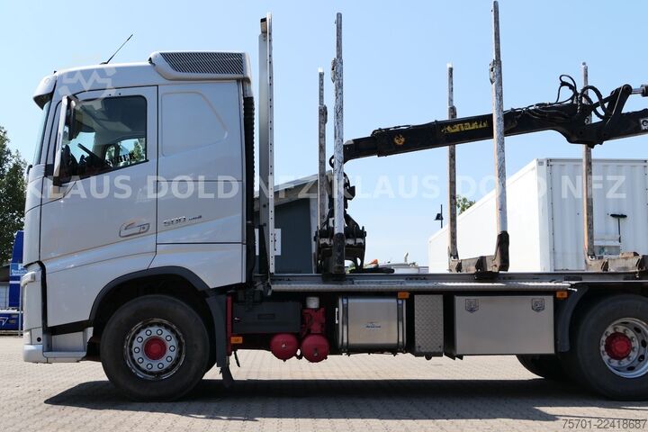 Logging truck VOLVO FH 500 Holztransporter Kran Lift-/Lenkachse EU6