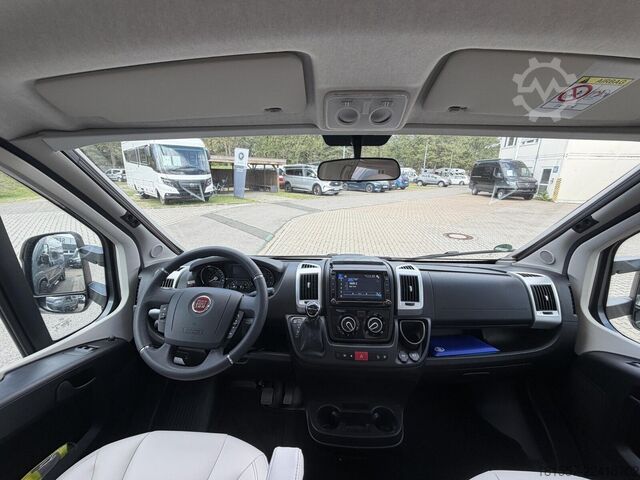 Teilintegriertes Wohnmobil BÜRSTNER Lyseo TD Harmony Line  IT 690 G Automatik,1.Hand