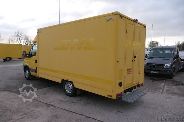 Transporter mit Koffer iveco Daily 35 S11 C30C AUTOMATIK KAMERA Regale LUFT DURCHGANG EURO-5 CoC