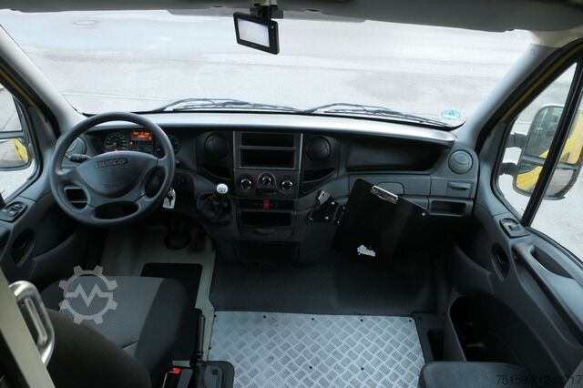 Transporter mit Koffer iveco Daily 35 S11 C30C AUTOMATIK KAMERA Regale LUFT DURCHGANG EURO-5 CoC
