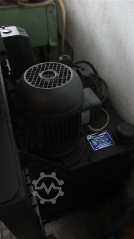 Single Column Press - Hydraulic EIGENBAU