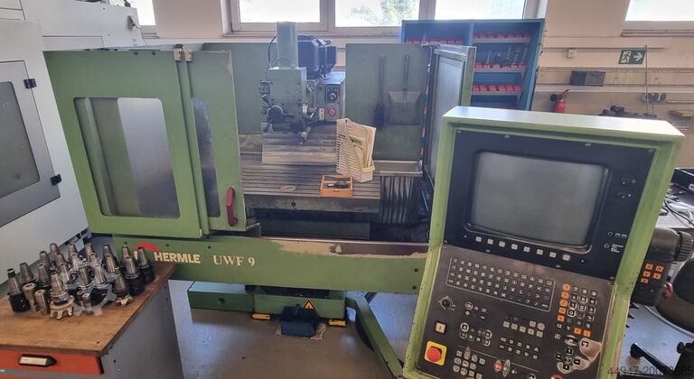 Fräsmaschine HERMLE UWF 900