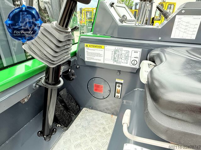 Vierwegestapler Combilift CBE4000 ELECTRIC TRIPLEM 5500 POSITIONER
