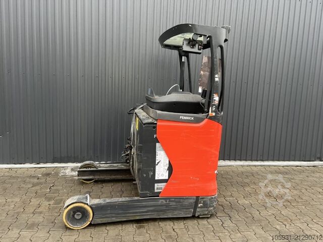 Schubmaststapler Linde R14-01
