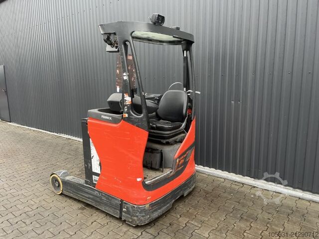 Schubmaststapler Linde R14-01