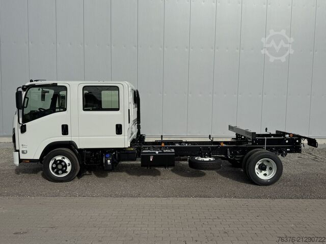 Other ISUZU M30 M DOKA 7-Sitzer  5.2 l 190 PS Radst. 4.475