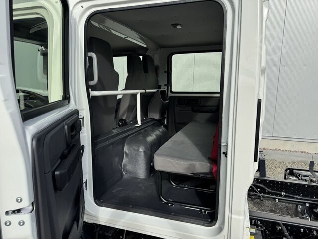 Other ISUZU M30 M DOKA 7-Sitzer  5.2 l 190 PS Radst. 4.475