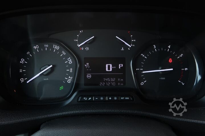 High-roof van Opel Vivaro 2.0 CDTI L3H1 Innovation AUT/ 2X DEUR/ L...
