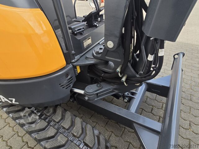 Mini Excavator  < 7t Hyundai HX25AZ