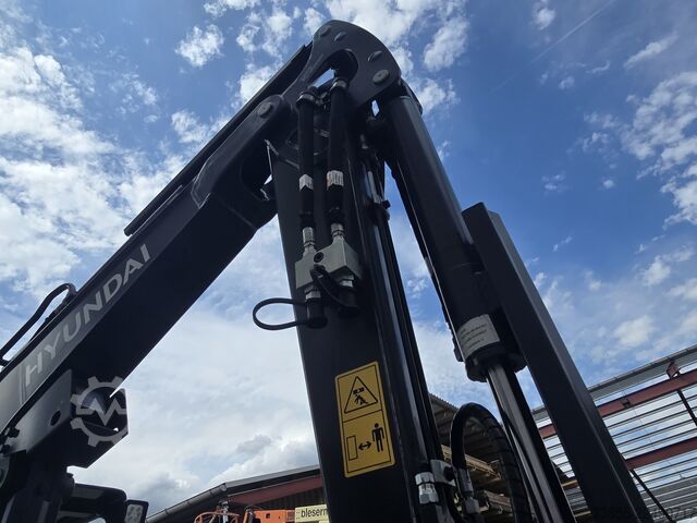 Mini Excavator  < 7t Hyundai HX25AZ