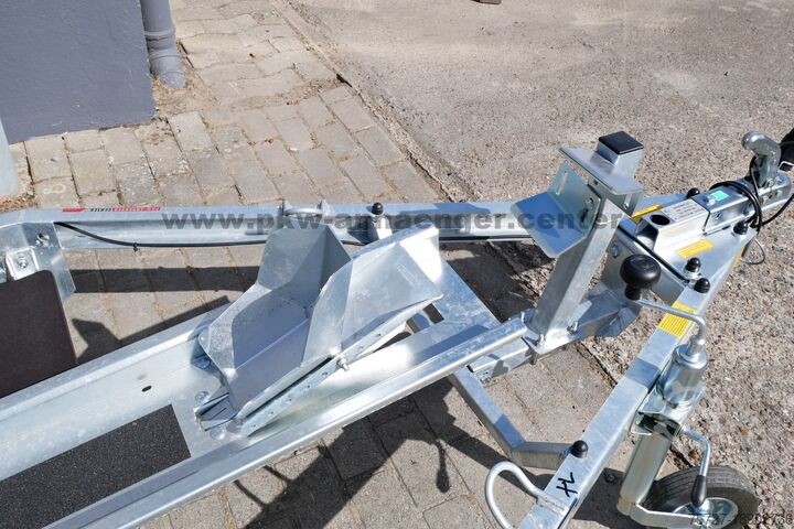 Motorcycle trailer DEBON ROADSTER MOTO1 600kg 265x90cm