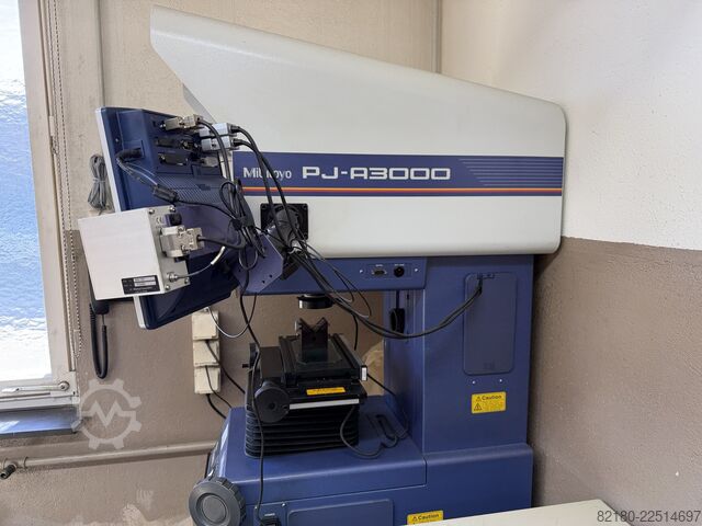 Profilprojektor Mitutoyo PJ-A 3000