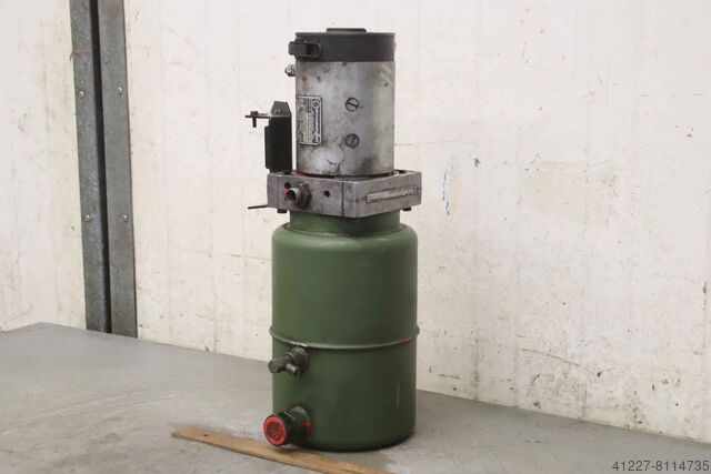 Hydraulic pump for electric forklifts 12 V 1.5 kW Schwabmüller Kaiser+Kraft UP 10.5/112.79.89 UNI 10/25