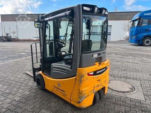 Gabelstapler Jungheinrich EFG 218 / Triplex 4.30m / SS / nur 1.738h