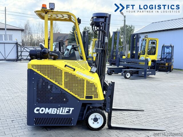 Vierwegestapler Combilift CB2500 GAS TRIPLEX 4900 FORK POSITIONER