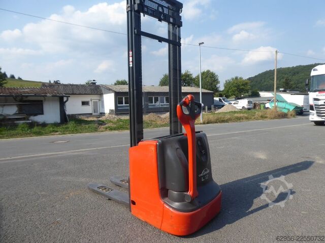 Hochhubwagen Linde L12