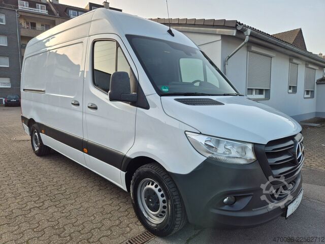 Kastenwagen hoch MERCEDES-BENZ Sprinter 314 Kasten L2/H2*3 Sitzer*Klima*Regale*