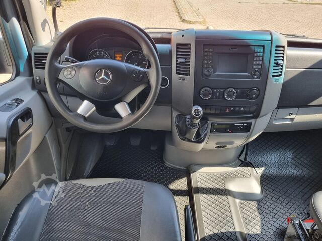 Flatbed double cab Mercedes-Benz Sprinter 516 CDI DC Open laadbak N1 3.5T Trekha...